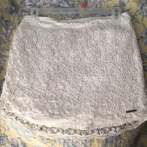 Abercrombie & Fitch White Lace Mini Skirt
